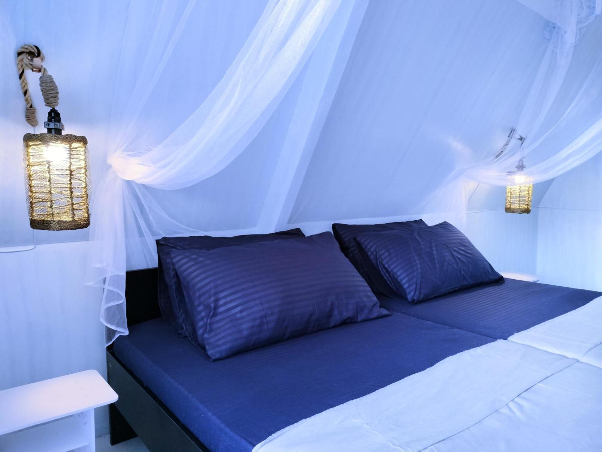 Riu Del Mar Hostel Dauis ภายนอก รูปภาพ