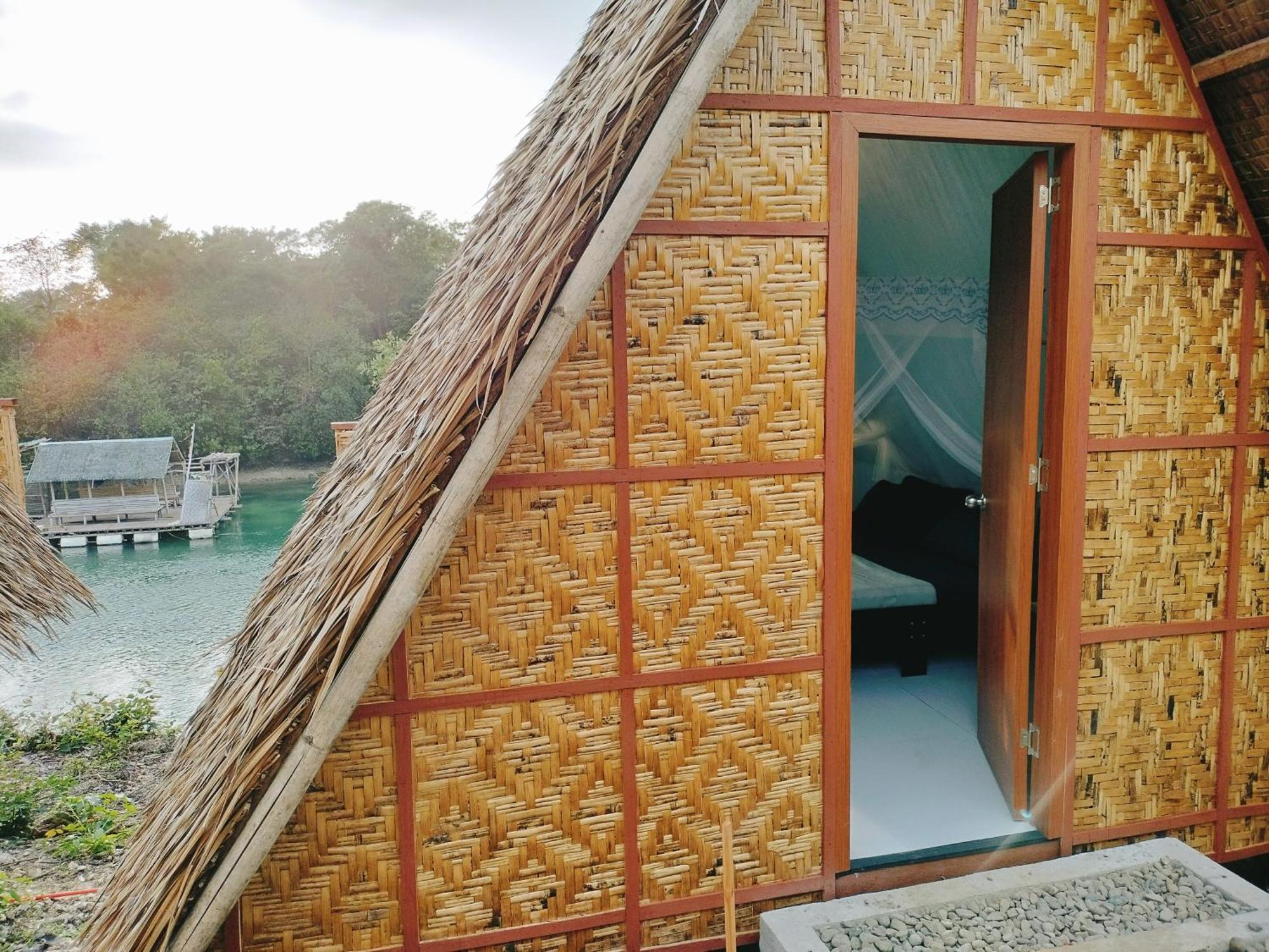 Riu Del Mar Hostel Dauis ภายนอก รูปภาพ