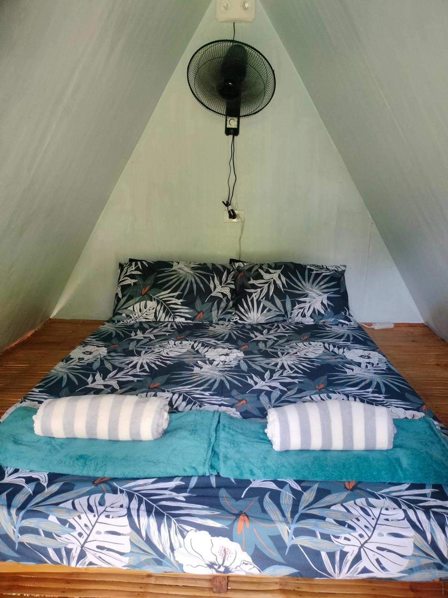 Riu Del Mar Hostel Dauis ภายนอก รูปภาพ